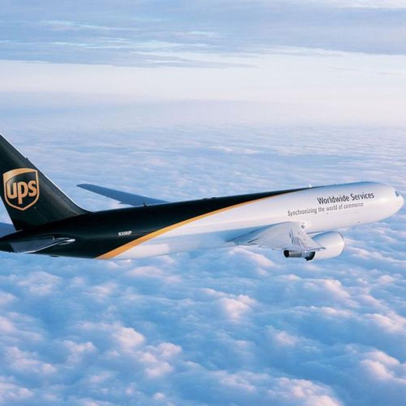 Logística de distribución y almacenamiento del flete aéreo de DHL de la gestión de los servicios a la ruta de comercio de Países Bajos
