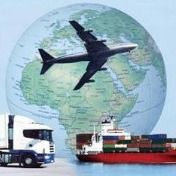 La carga de las importaciones/exportaciones que remite el proceso China exporta al envío global